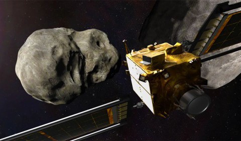 Американський зонд DART врізався в астероїд