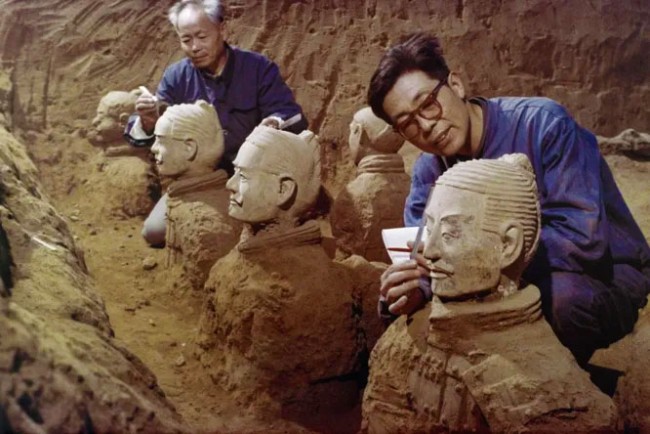 Археологи виявили ще 20 воїнів Теракотової армії у Китаї
