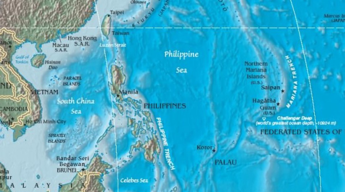 Японские острова на карте тихого океана. Филиппинское море на карте. Филиппинский желоб.