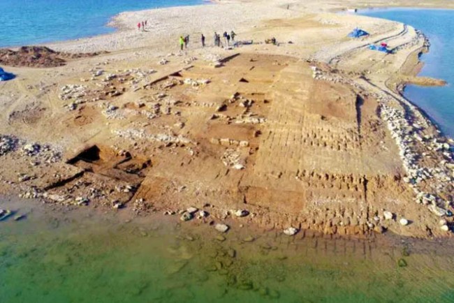 Сильна посуха оголила 3400-річне місто імперії Мітанні біля річки Тигр