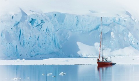 Тектонічний бар'єр під Антарктидою може бути останнім порятунком Землі від повені