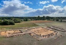 В Англії розкопали 1400 річний зал, де обідали королі та воїни