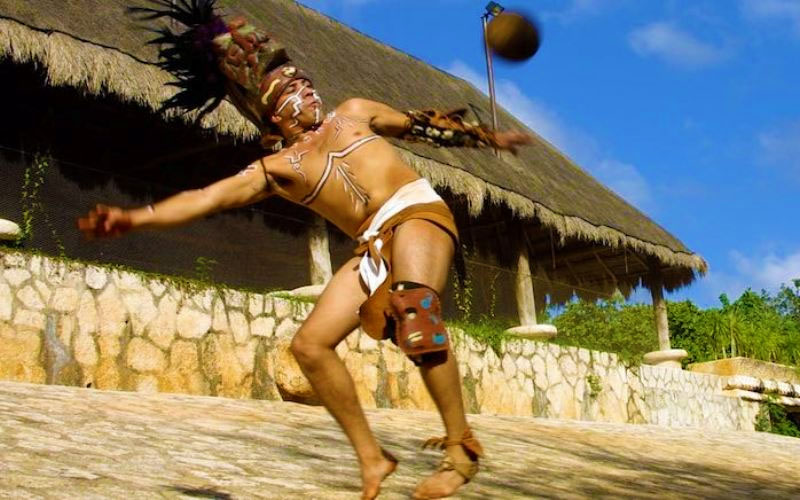 Навіщо давні майя грали у футбол останками власних правителів – 2