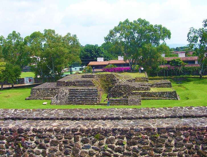 У Мексиці всередині піраміди виявлено новий храм ацтеків