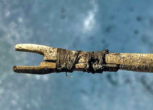 У Норвегії з-під льоду з'явилася стародавня відремонтована стріла мисливця