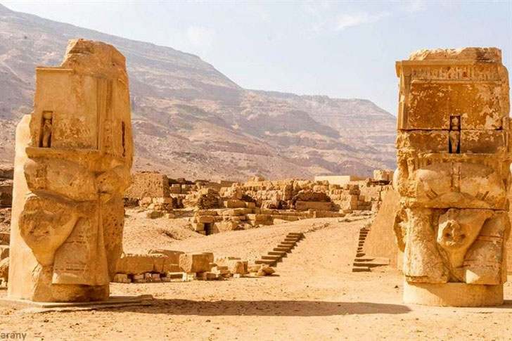 У Єгипті виявлено велику стародавню схованку