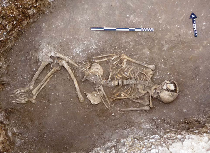 В Англії знайшли кельтське поселення бронзового віку із загадковими могилами – 3