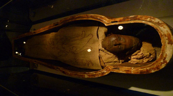 Знайдено давньоєгипетську інструкцію з муміфікації – 2