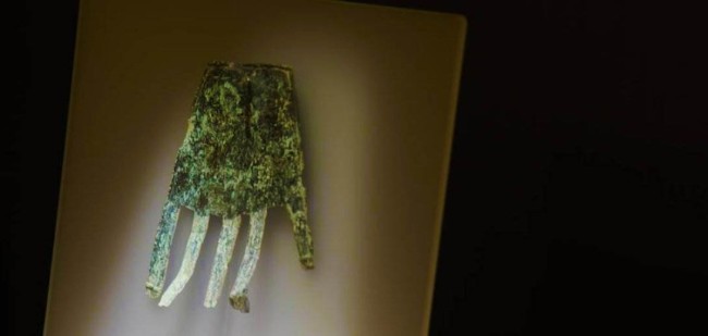 Бронзову руку з найдавнішим написом баскською мовою знайшли в Іспанії – 2
