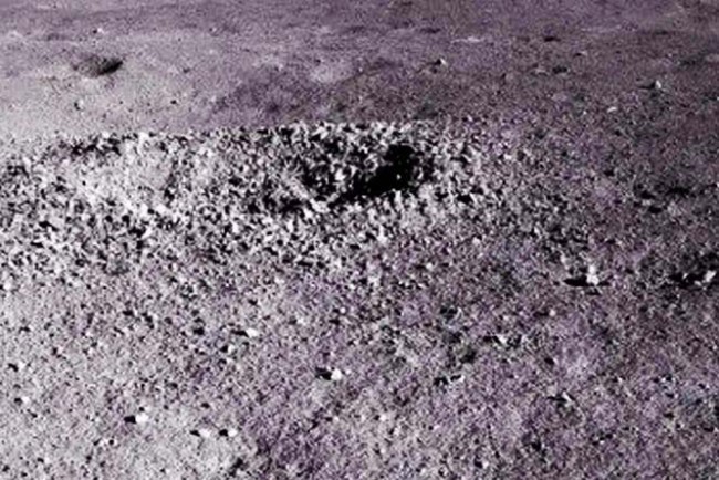Дивна гелеподібна субстанція на Місяці – що насправді знайшов китайський зонд