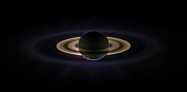 Фантастичні фотографії Сонячної системи від Cassini – 3