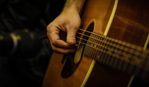 Як вибрати струни для класичної гітари
