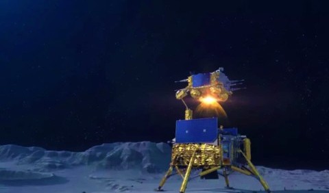 Китайські вчені пояснили появу іржавого заліза на Місяці