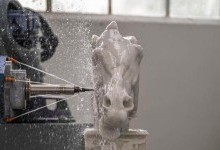 Спершу кінь, потім кентаври: навіщо Британському музею робот-скульптор?