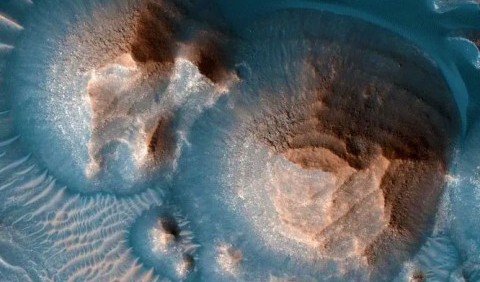 У далекому минулому на Марсі тисячами вивергалися вулкани: річки лави та попелу