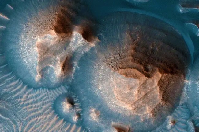 У далекому минулому на Марсі тисячами вивергалися вулкани