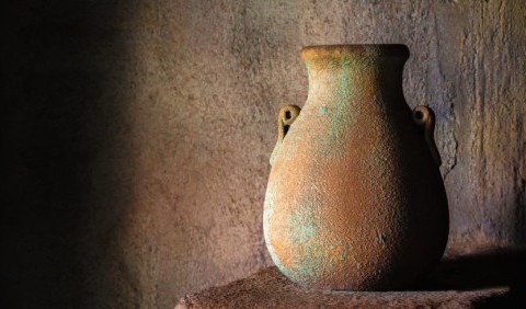 У Китаї знайшли найдавнішу посудину для алкоголю віком 5 тисяч років