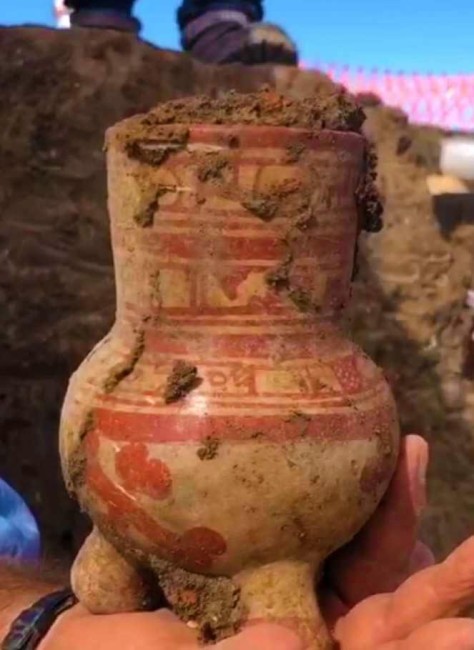 У Мексиці археологи знайшли могилу людини з міфу – 2