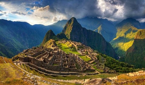 Відкриття загубленого міста інків Мачу-Пікчу в Перу: Диво стародавньої архітектури та інженерії