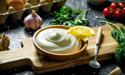 Що станеться з організмом, якщо їсти майонез щодня