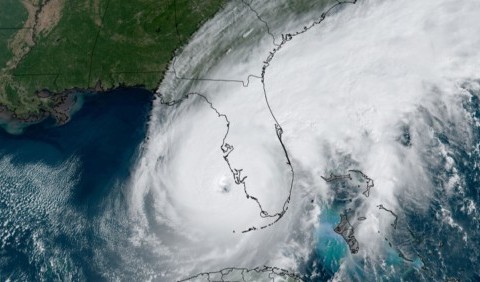 Чому сезон атлантичних ураганів у 2023 році особливо важко передбачити
