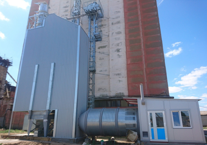 Зерносушарки Brice-Baker від KMZ Industries: ефективність та інновації на ринку елеваторного обладнання