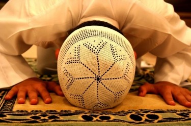 Мусульманин під час молитви