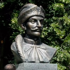 Пам'ятник Григорію Гуляницькому